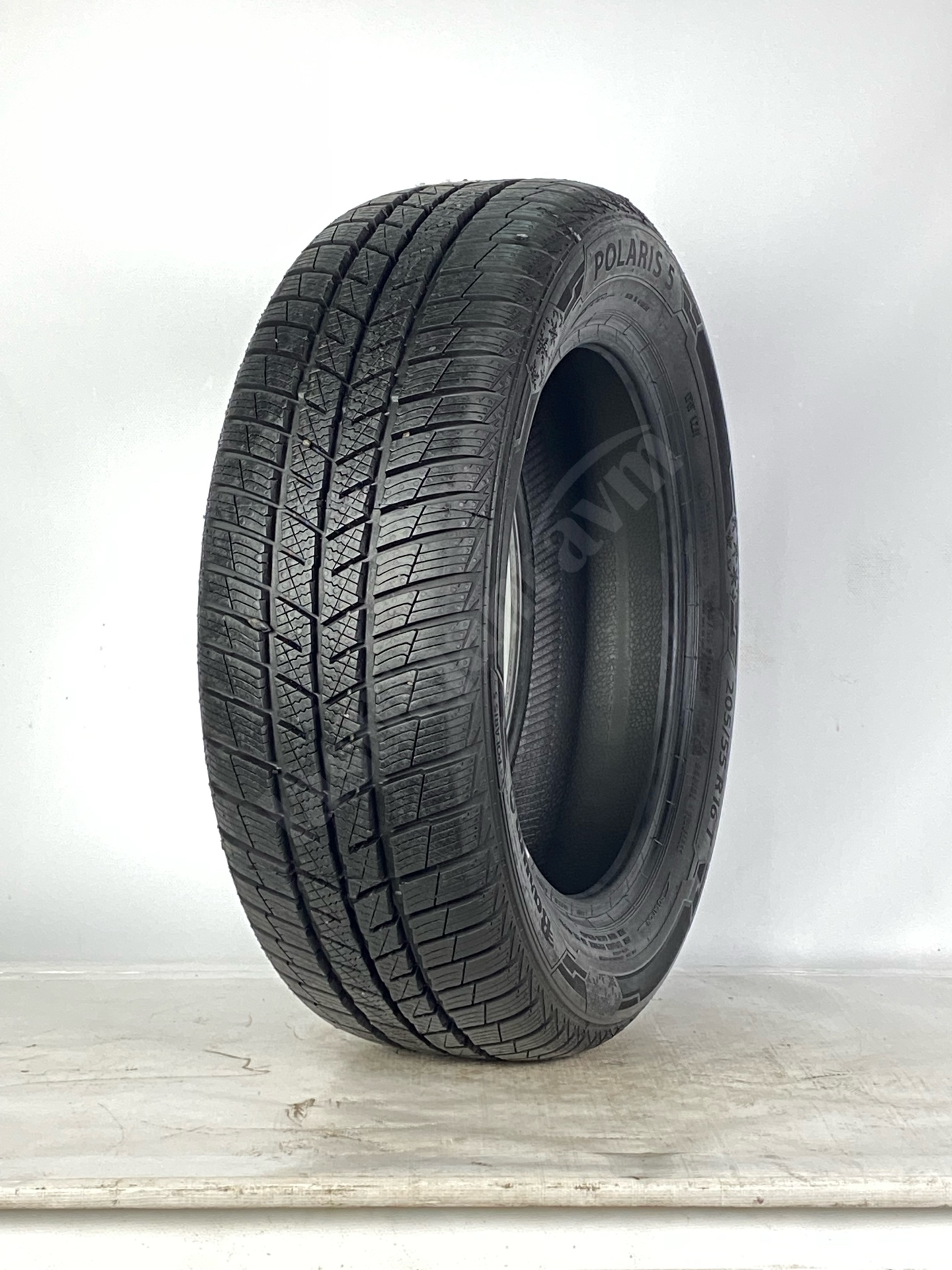Barum 215/55R17 98V 7 mm Polaris5 2.El Kış Lastiği (2020)