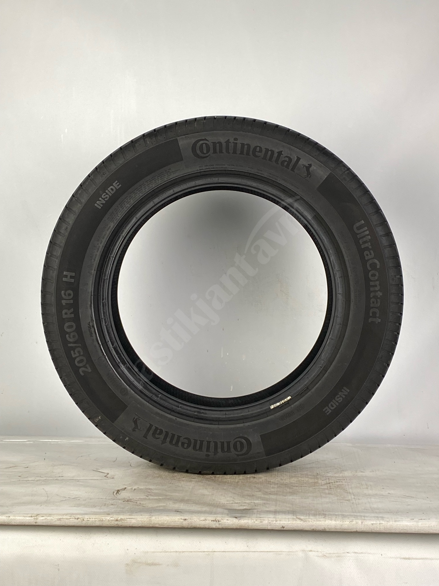 Continental 205/60R16 92H Ultra Contact 7MM 2.EL Yaz Lastiği (2024) - Görsel 2