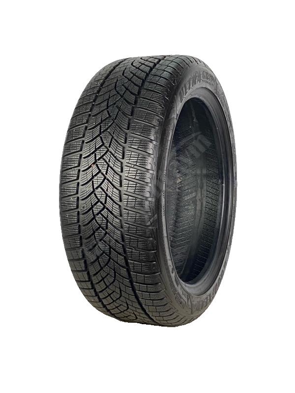 Goodyear 225/45R17 91V 8 mm Ultragrip Per Gen1 2.El Kış Lastiği (2023) RFT