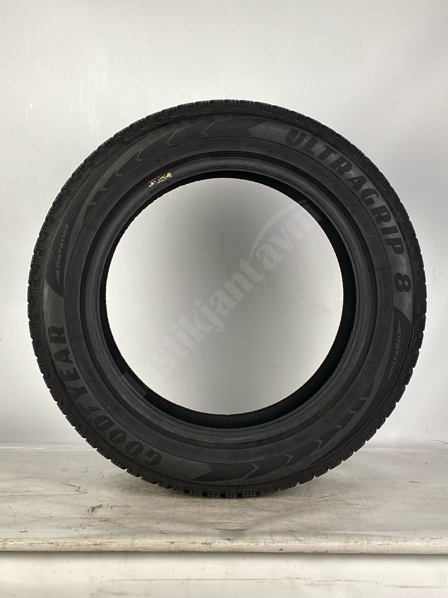Goodyear Ultragrip8 205/55R16 91H 6mm 2.El Kış Lastiği (2021) - Görsel 2