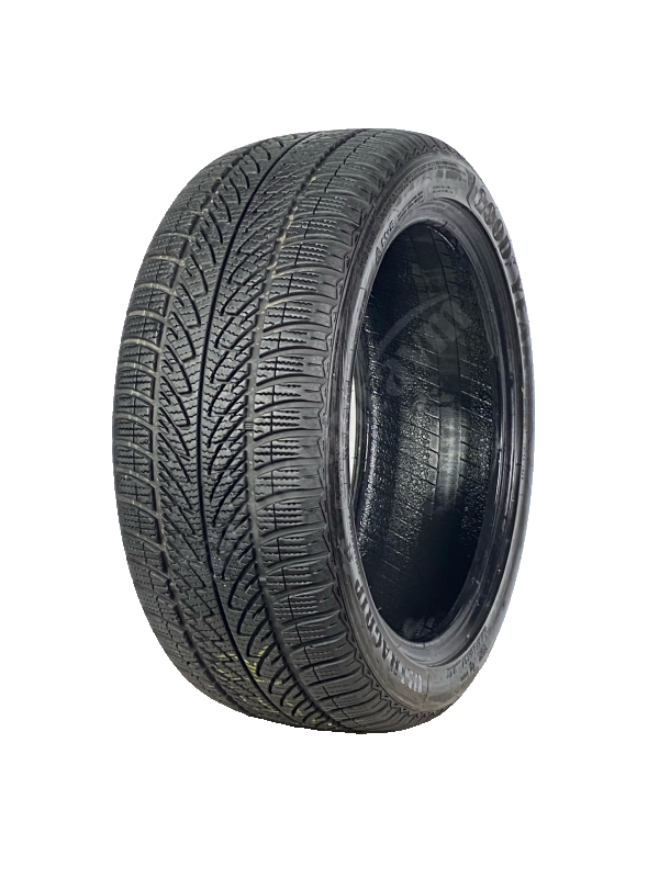 Goodyear Ultragrip8 Per 225/45R17 94V 7mm 2.El Kış Lastiği (2022)