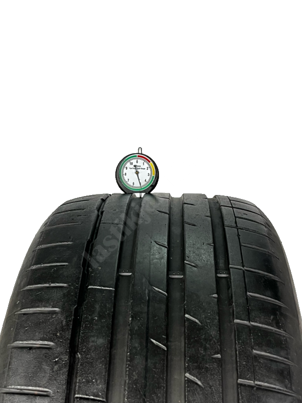 Hankook 255/45R19 104W Ventus S1 Evo3 5 mm 2.EL Yaz Lastiği (2023) - Görsel 3