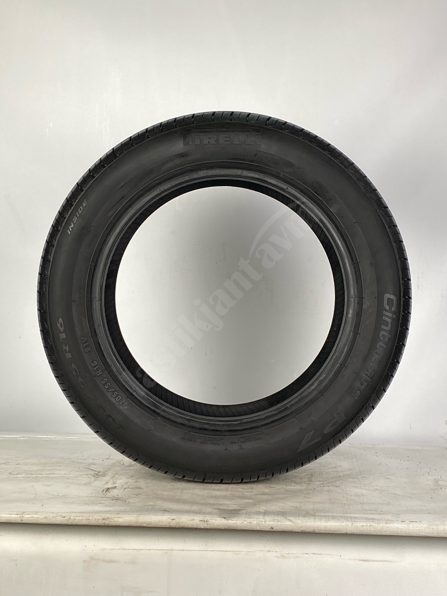 Pirelli 205/55R16 91V Cinturato P7 8 mm 2.EL Yaz Lastiği (2023) - Görsel 2