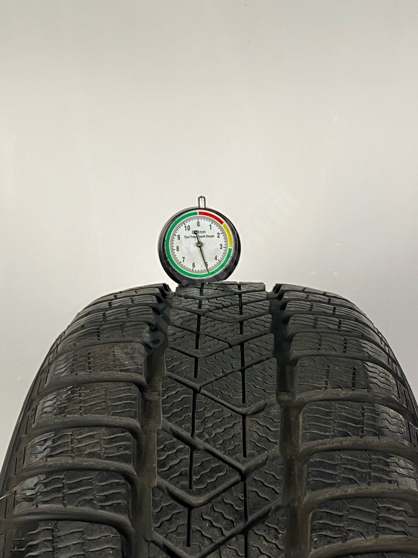 Pirelli 205/60R16 92H 5 mm Sottozero3 2.El Kış Lastiği (2020) RFT - Görsel 3
