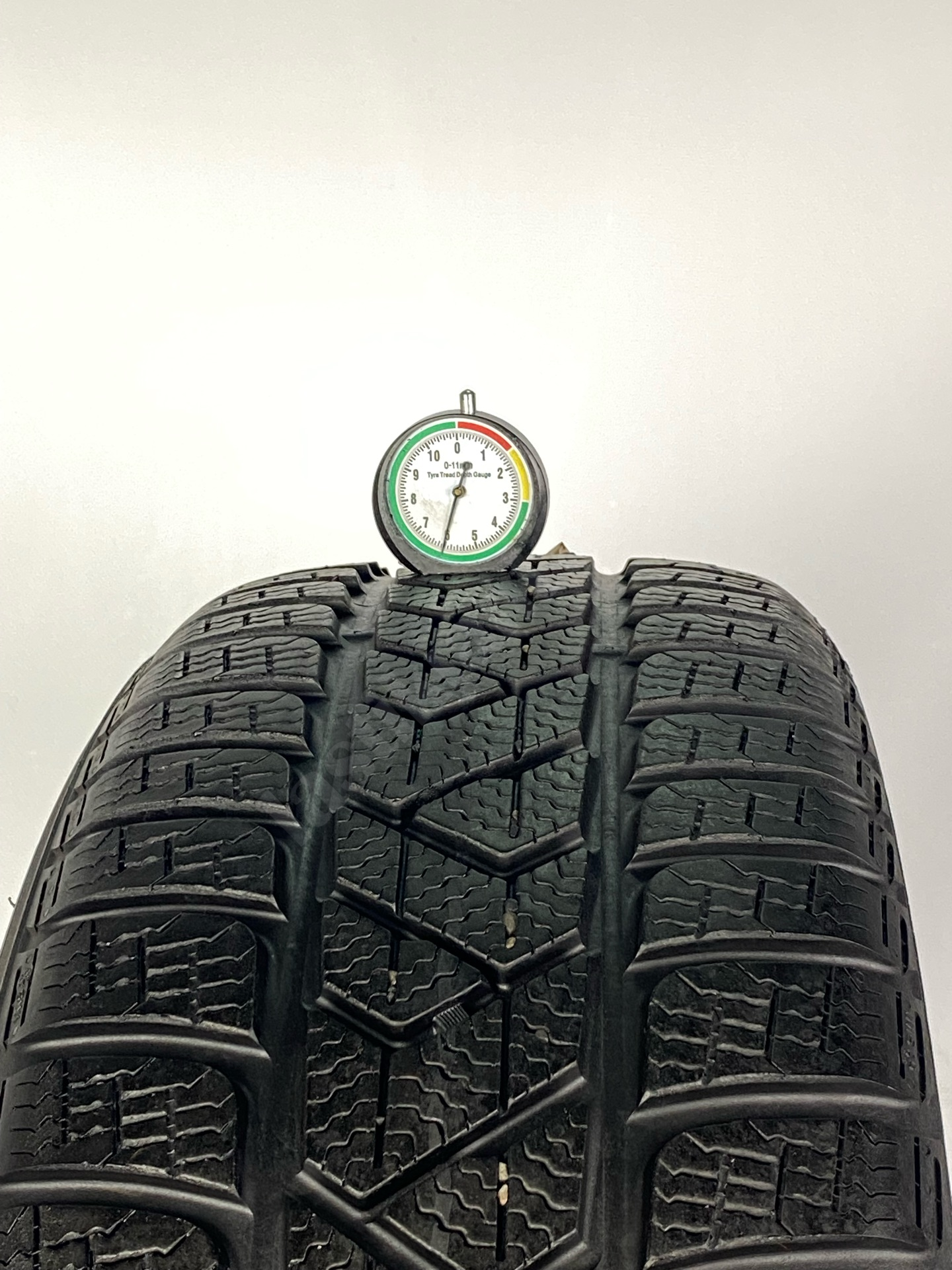 Pirelli 215/60R16 99H 6 mm Sottozero3 2.El Kış Lastiği (2020) - Görsel 3