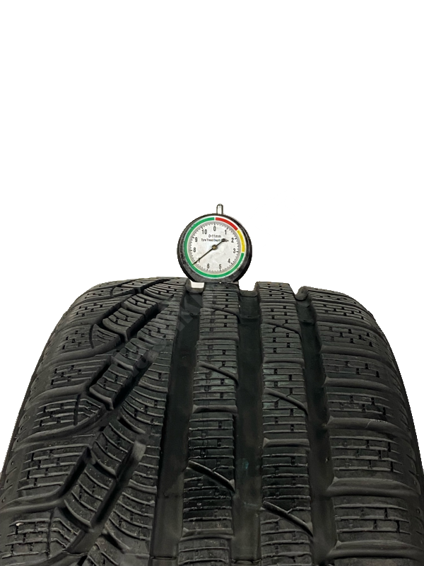Pirelli 225/45R17 94H 7 mm Sottozero2 2.El Kış Lastiği (2021) - Görsel 3