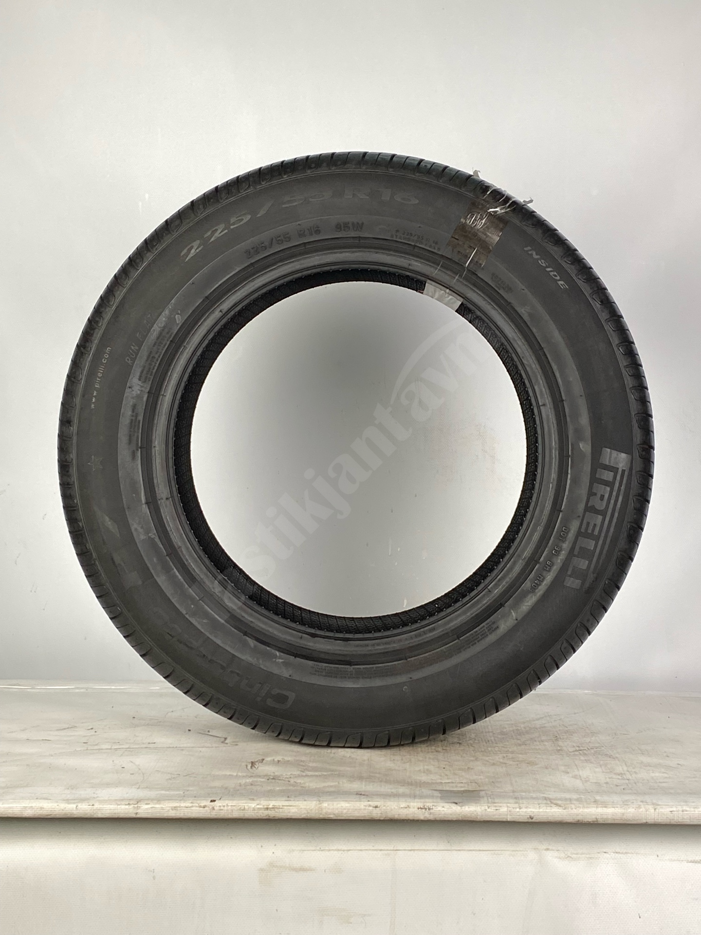 Pirelli 225/55R16 95W Cinturato P7 6 mm 2.EL Yaz Lastiği (2020) RFT - Görsel 2