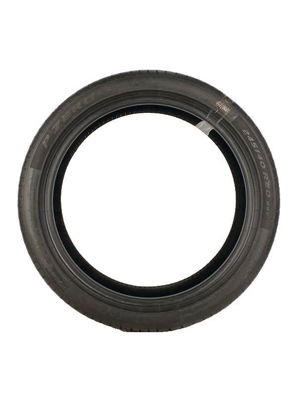 Pirelli 245/40R20 99Y Pzero PZ4 5 mm 2.EL Yaz Lastiği (2022) - Görsel 2