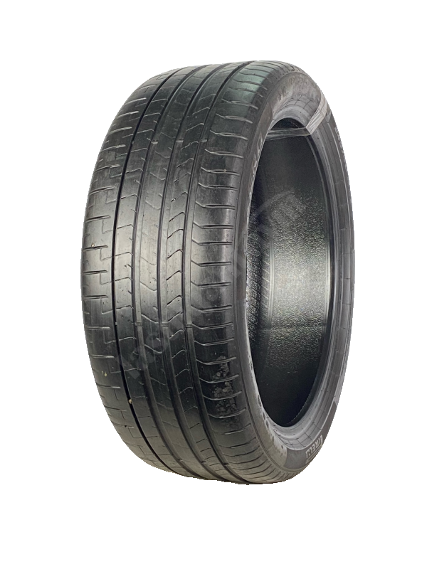 Pirelli 245/40R20 99Y Pzero PZ4 5 mm 2.EL Yaz Lastiği (2022)